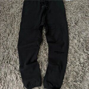 Essentials Fear Of God Stretch Limo SS22 Sweatpants Size Small Brand New